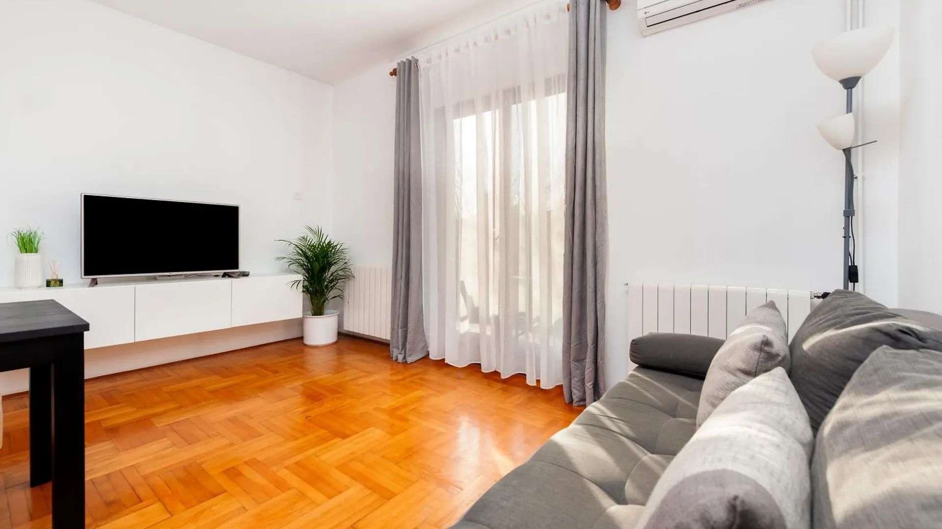 Apartments Luce Rovigno