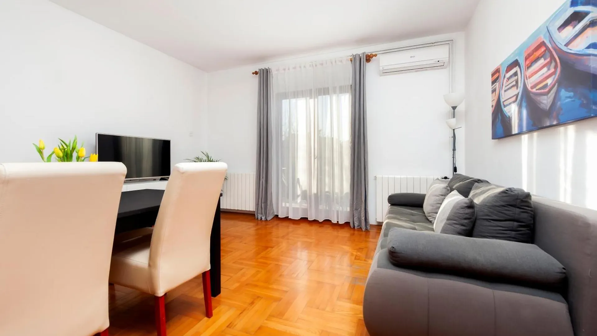 Apartments Luce Rovigno Croazia