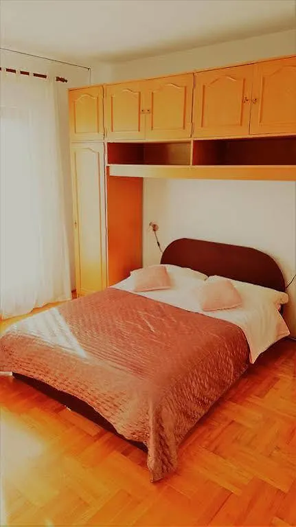 Apartments Luce Rovigno Croazia
