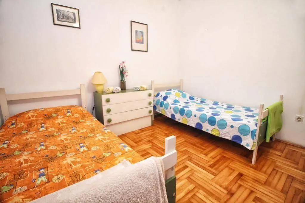 Apartments Luce Rovigno 0*,